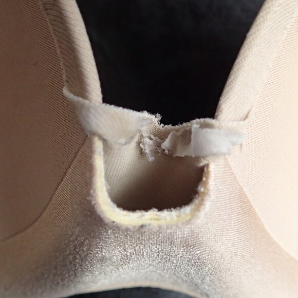 Warners Bra Size 34B strapless - Picture 2 of 4